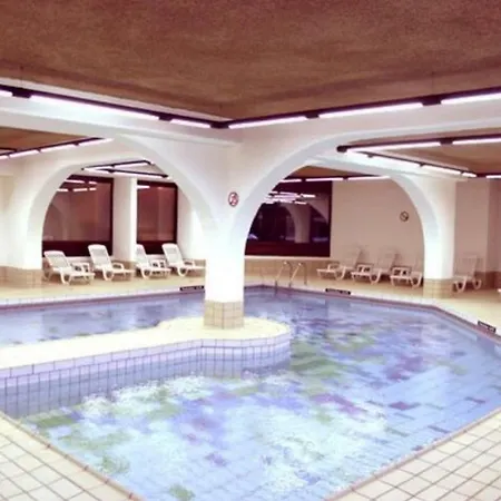 Panorama S.a. *